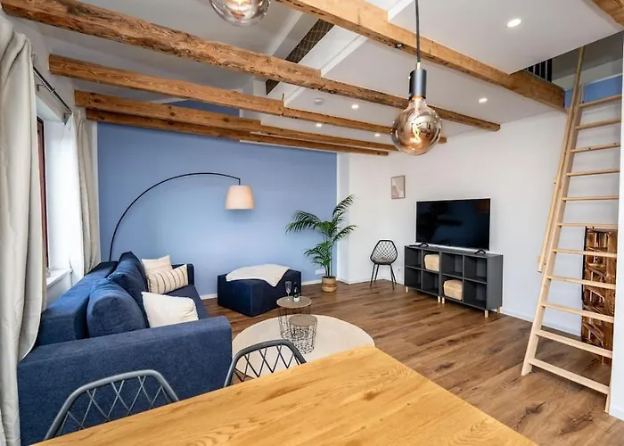 Moderne Maisonette Wohnung Im Fluesseviertel