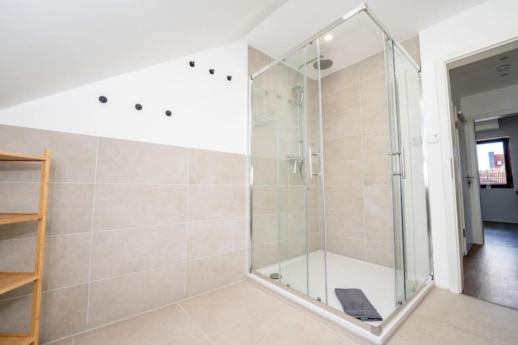 Apartment Moderne Maisonette Im Fluesseviertel Bremen
